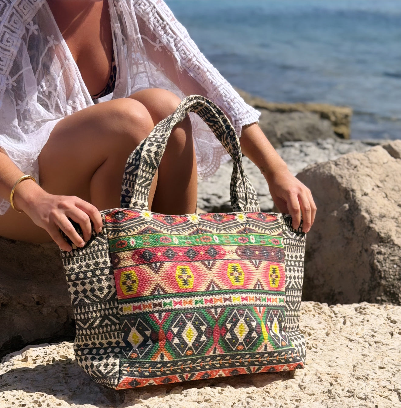 Bolso shopper étnico tribal - Negro y rojo
